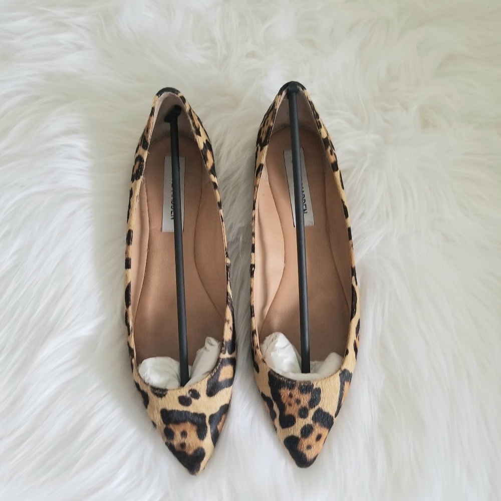 STEVE MADDEN Vegass Leopard Print Flats size 7